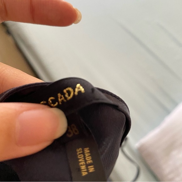 ESCADA Dark Navy 100% Silk Camisole - Picture 6 of 10